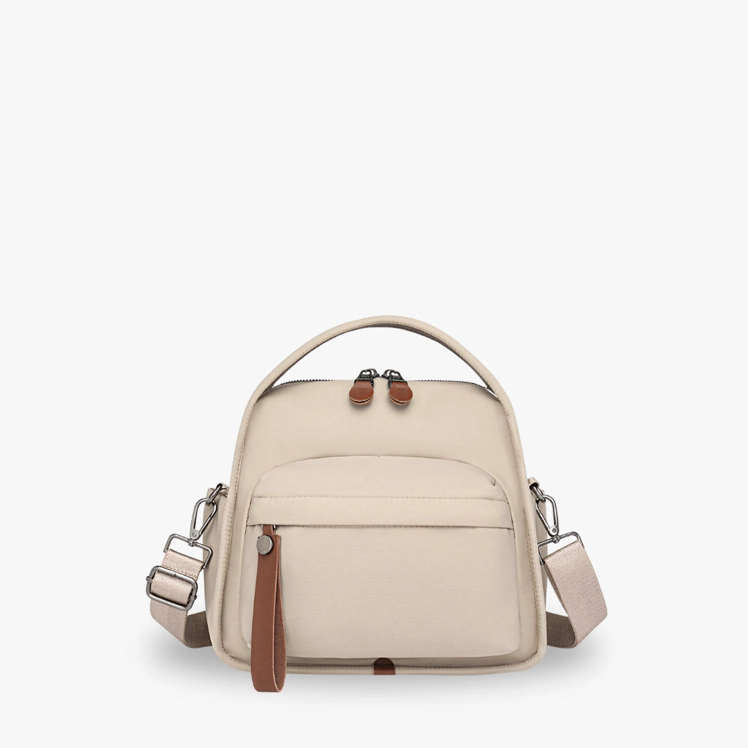 Bolso Amalfi de nailón en beige con detalles marrones, vista frontal